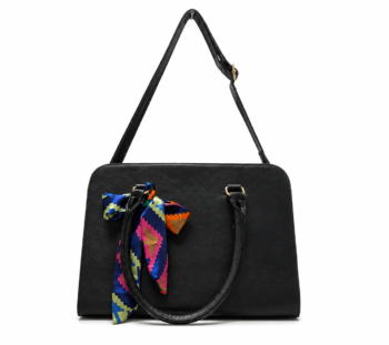 damentasche-handtasche-eckig-olivia-schwarz-7.png